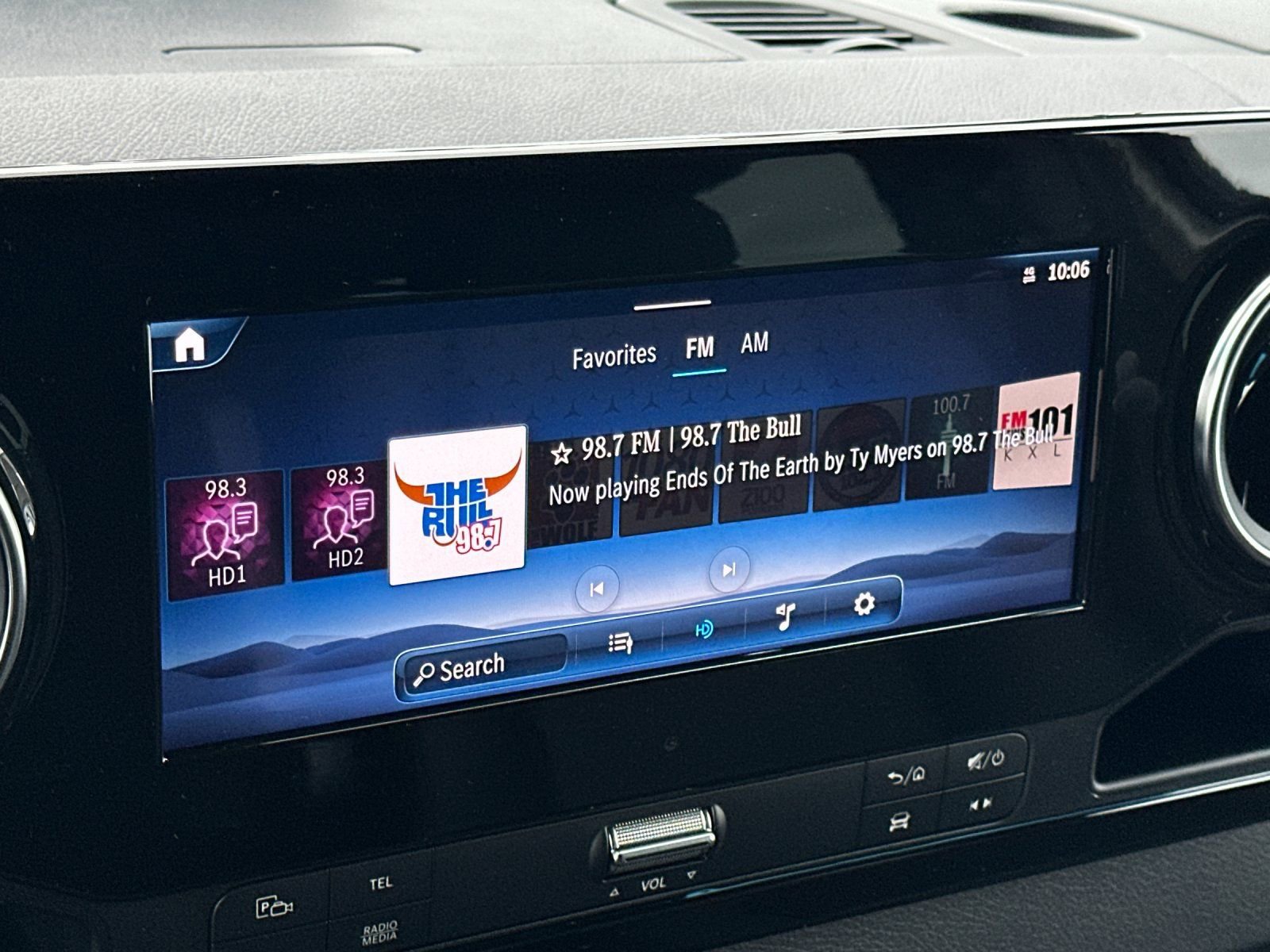 New 2026 Mercedes-Benz Sprinter 144 Cargo image 19