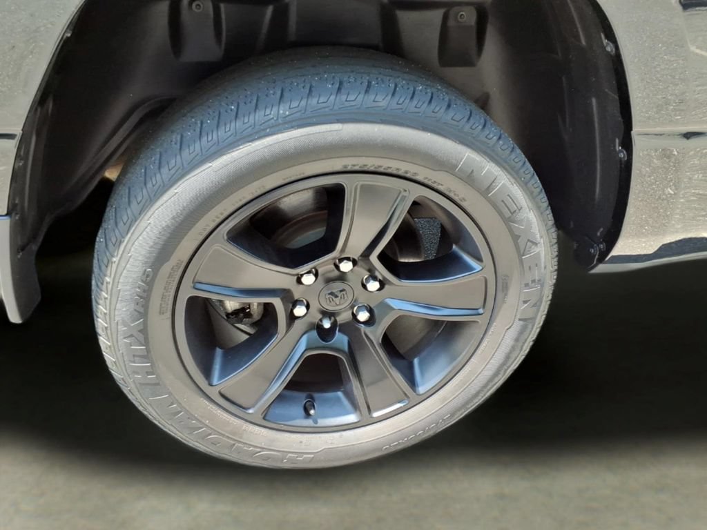Used 2023 RAM 1500 Big Horn AWD/4WD image 34