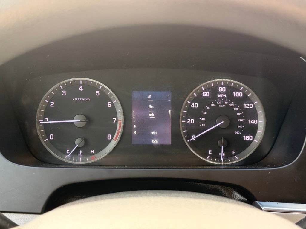 Used 2015 Hyundai Sonata SE FWD image 30