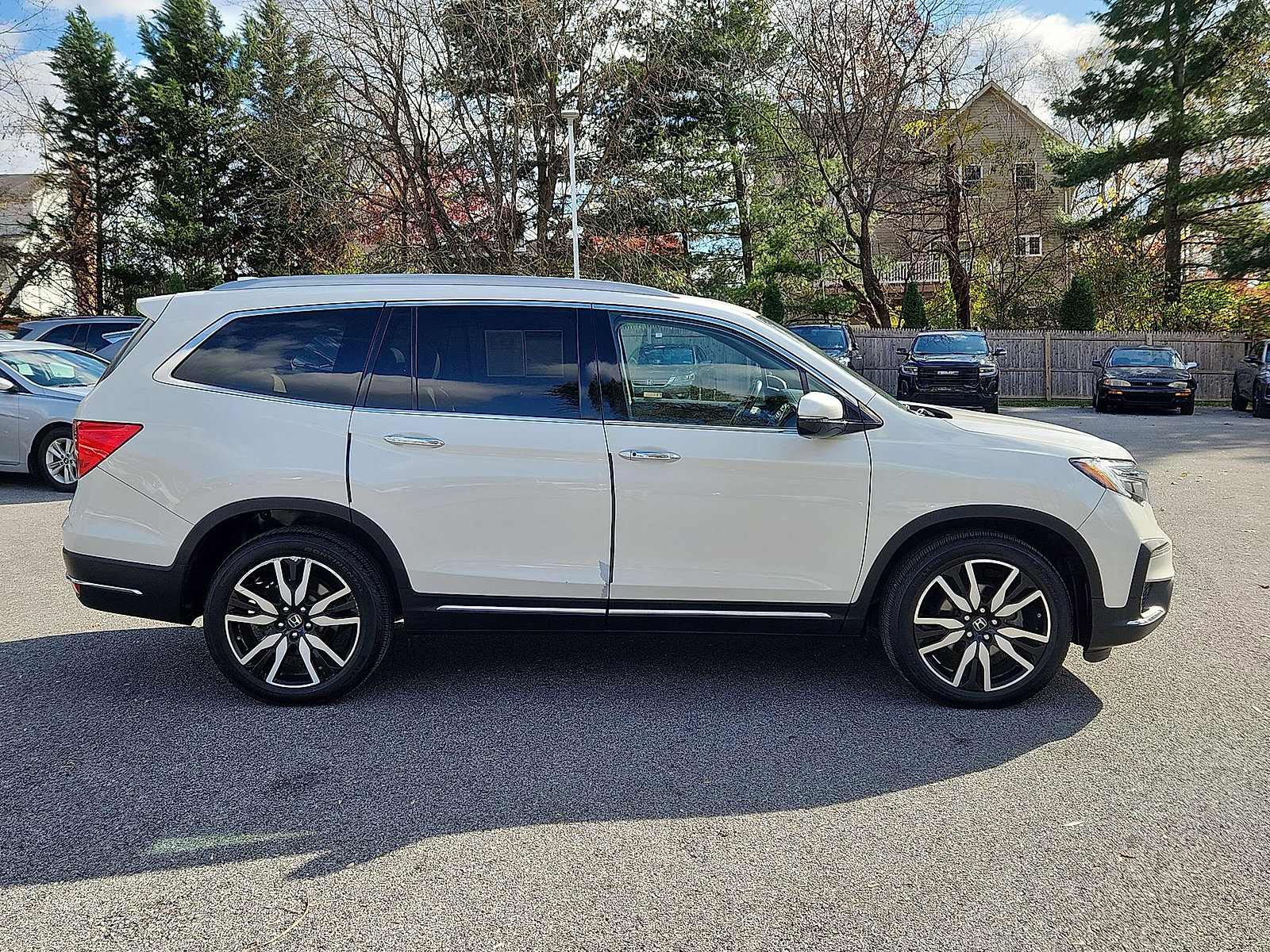 Used 2019 Honda Pilot Elite image 26