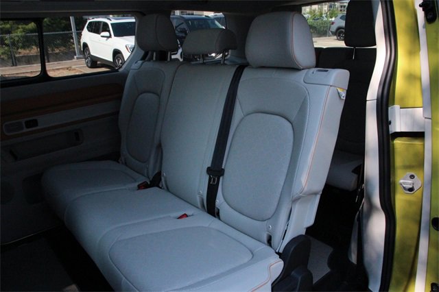 New 2025 Volkswagen ID. Buzz 1st Edition image 15