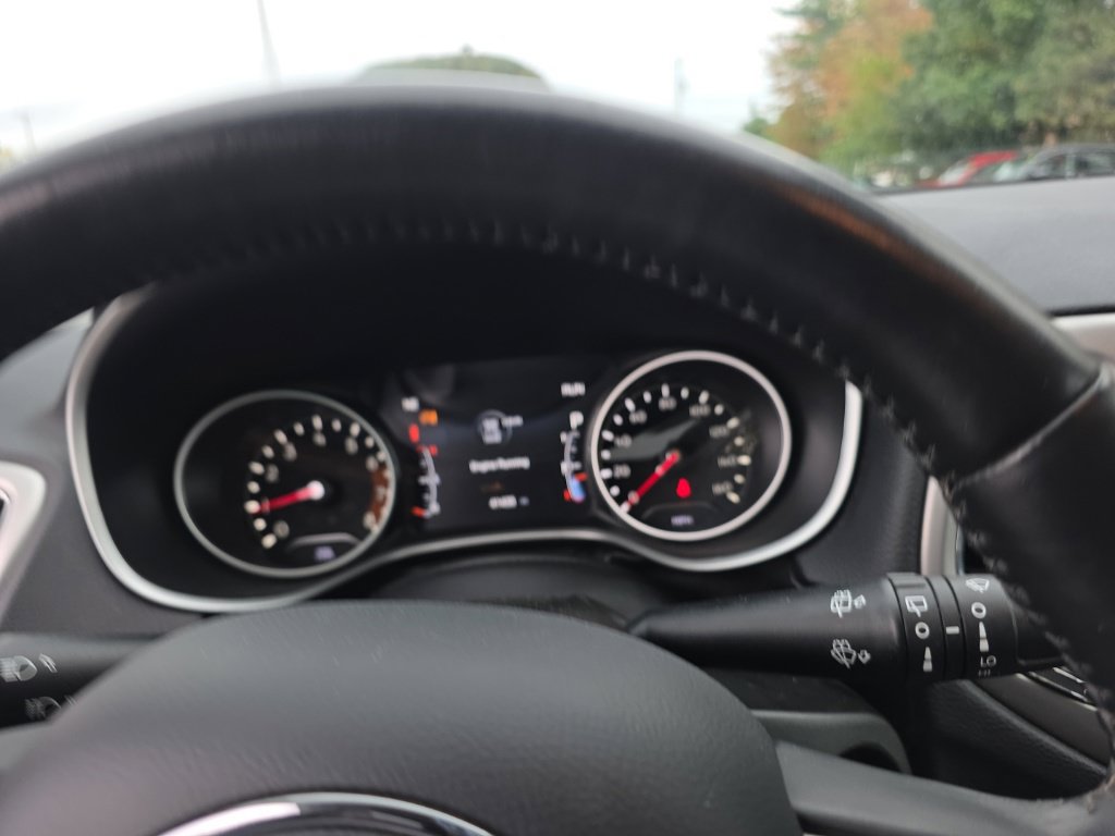 Used 2019 Jeep Compass High Altitude AWD/4WD image 17