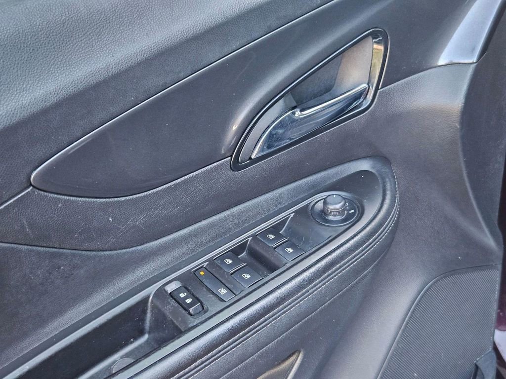 Used 2018 Buick Encore Preferred image 11
