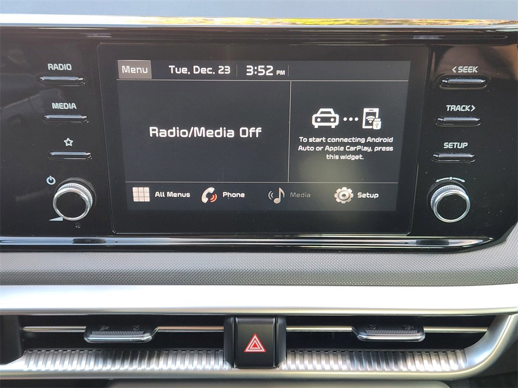 Used 2024 Kia K5 LXS image 18