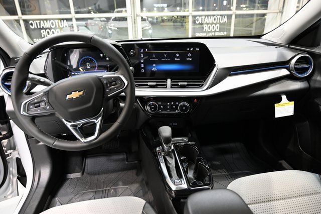 New 2026 GMC Canyon Elevation w/ Convenience Package image 12