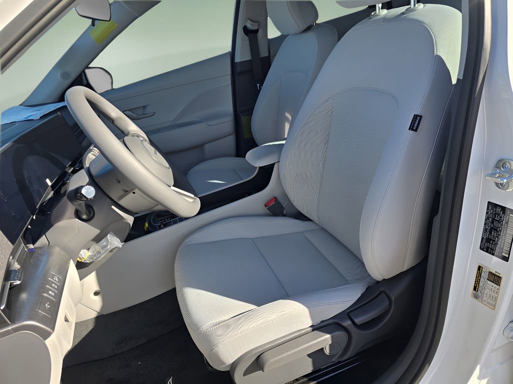 New 2026 Hyundai Kona SE image 12
