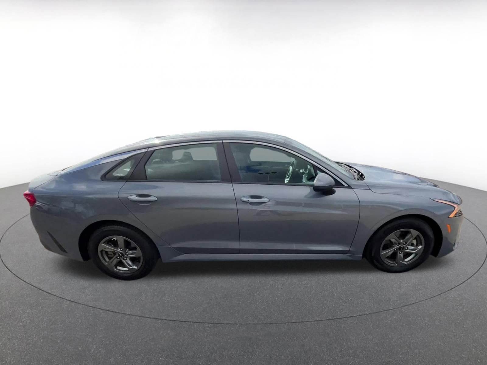 Used 2023 Kia K5 LXS image 16