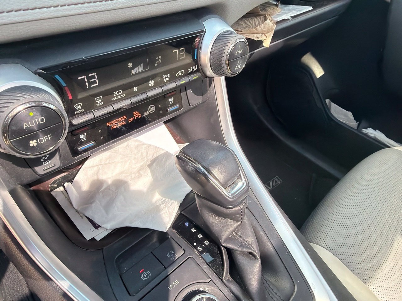 Used 2019 Toyota RAV4 Limited AWD/4WD image 14