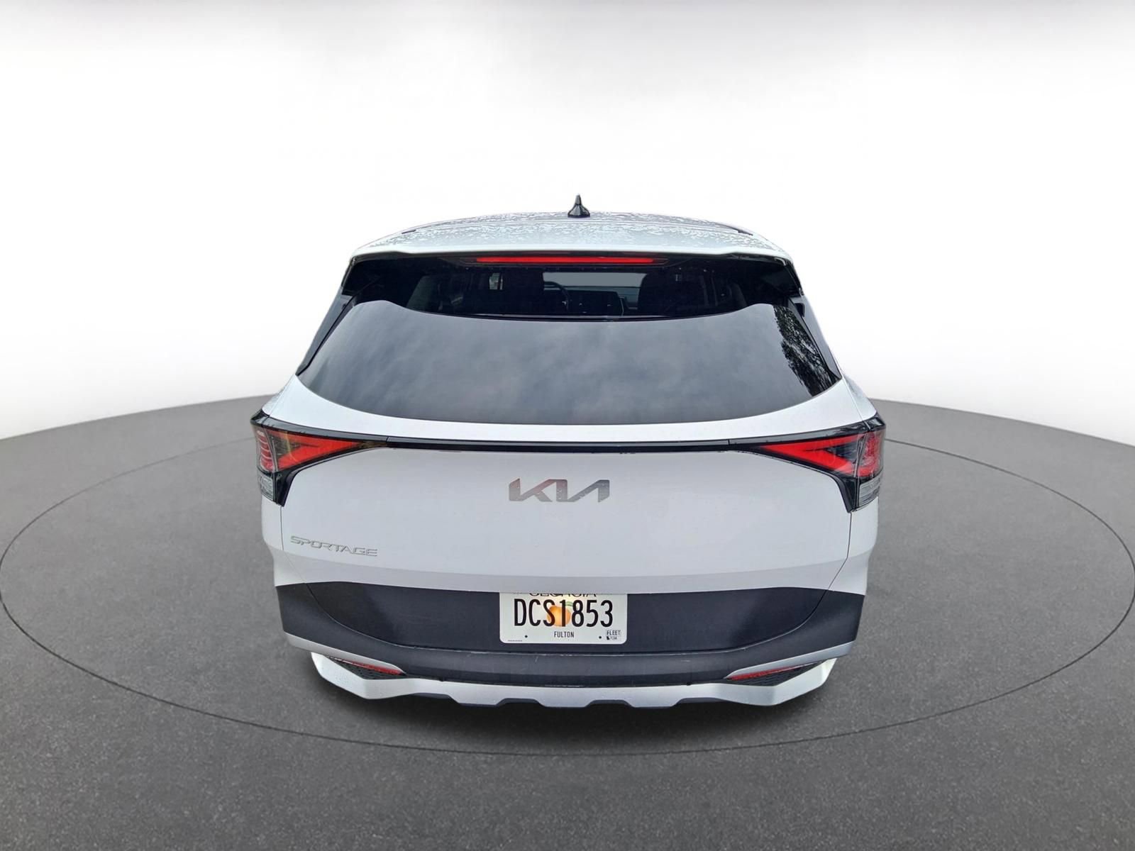 Used 2025 Kia Sportage LX image 7