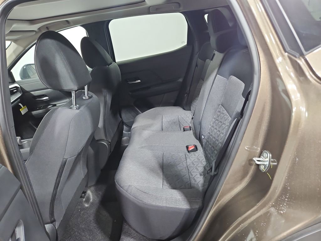 New 2026 Nissan Kicks SV w/ SV Premium Package image 23
