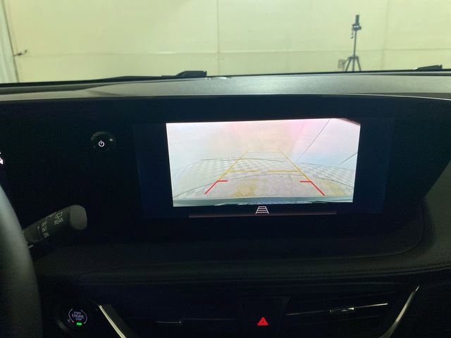 Used 2024 Buick Encore GX Preferred w/ Comfort Package image 41