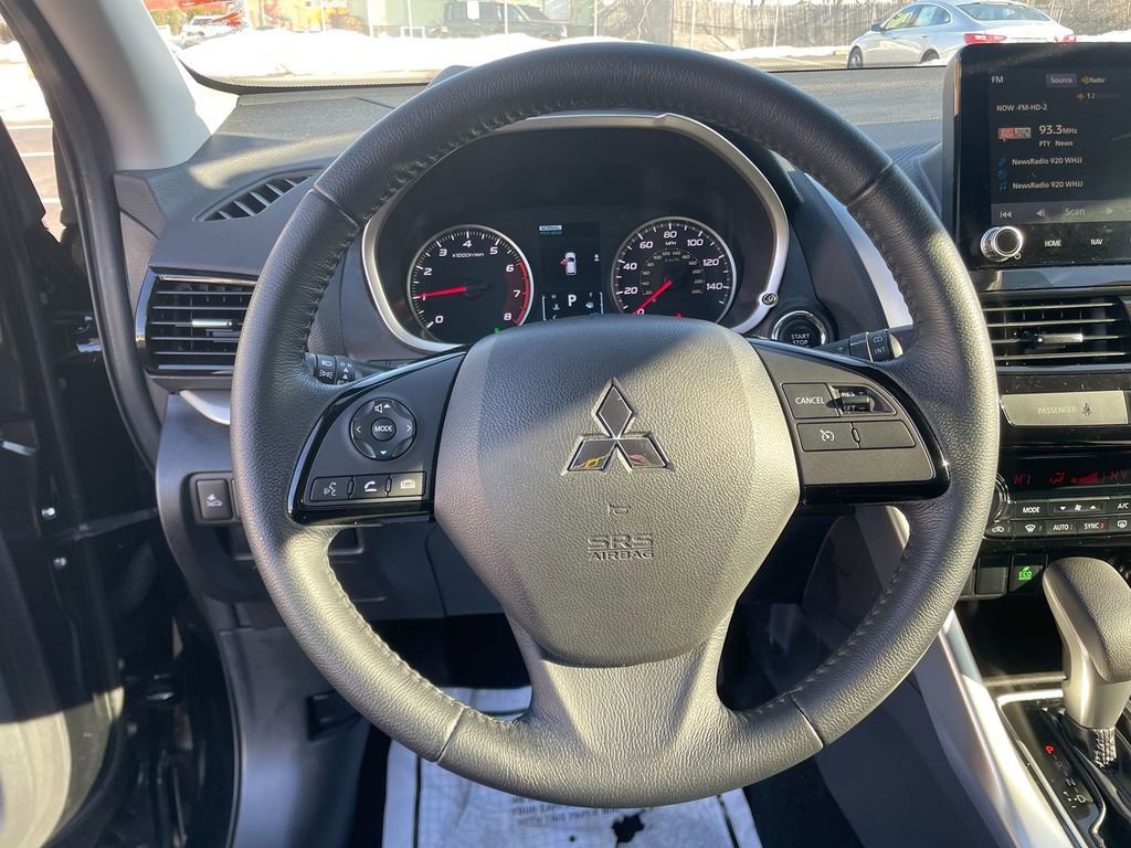 Used 2023 Mitsubishi Eclipse Cross SE image 15