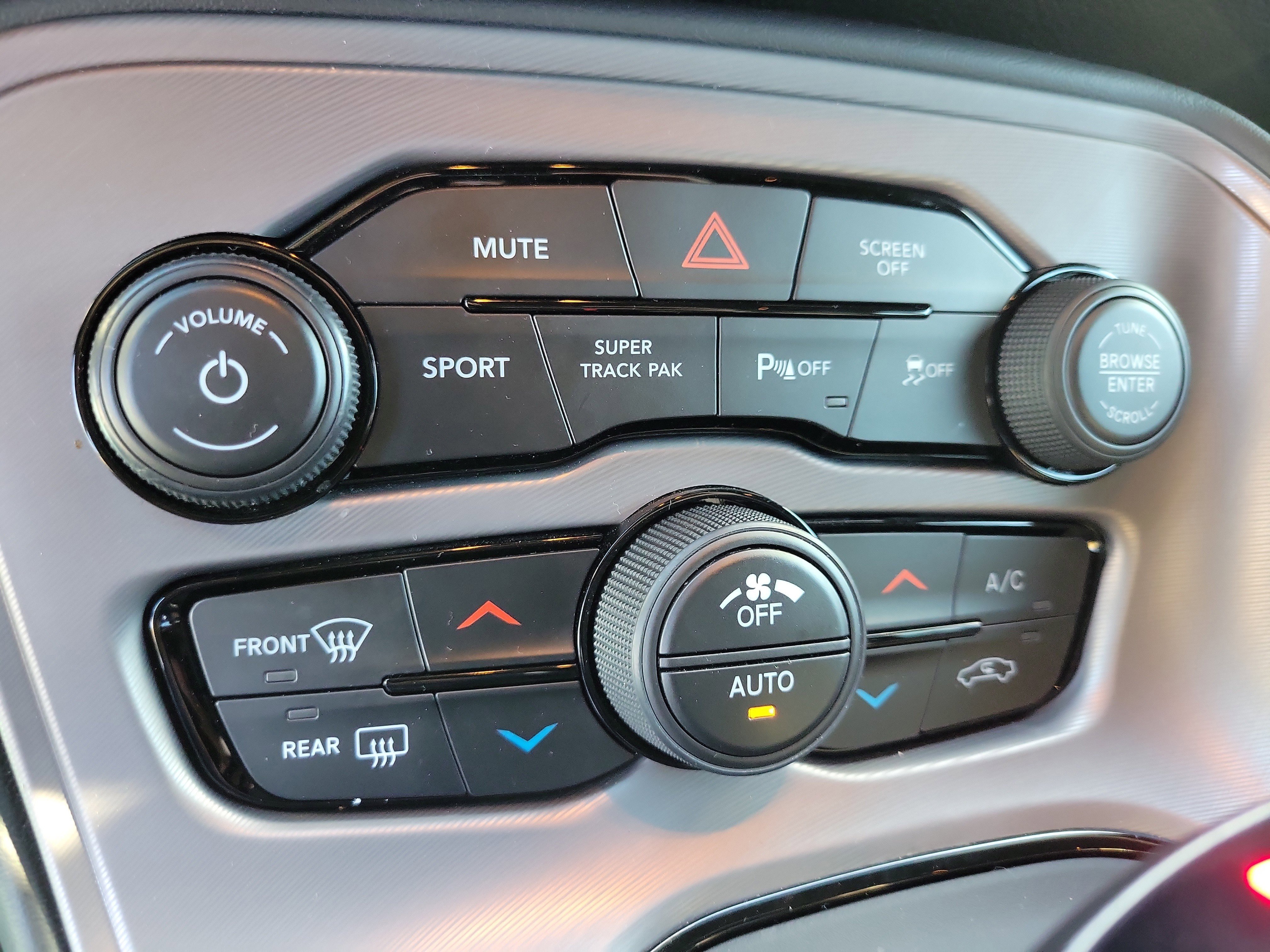 Used 2023 Dodge Challenger R/T w/ Blacktop Package image 22