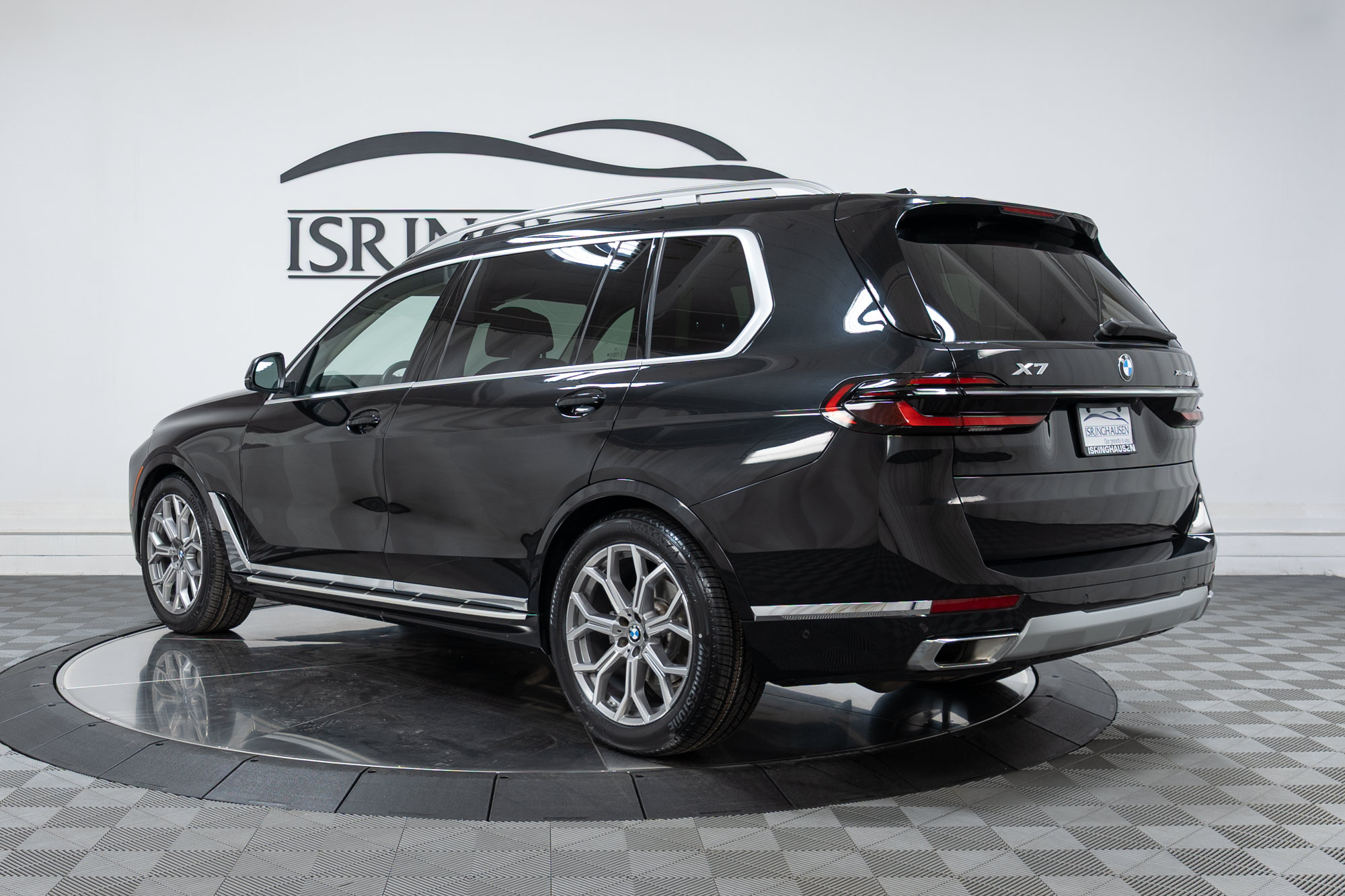 Used 2024 BMW X7 xDrive40i w/ Executive Package AWD/4WD image 7