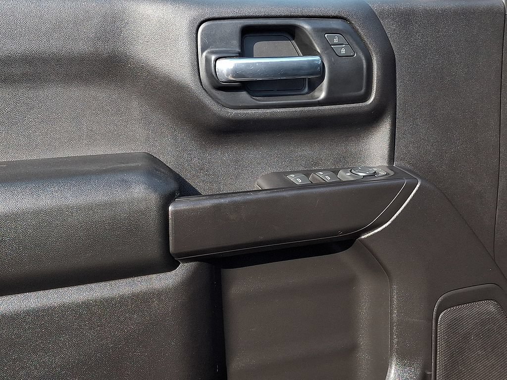 Certified 2019 Chevrolet Silverado 1500 Custom Trail Boss w/ Custom Convenience Package AWD/4WD image 12