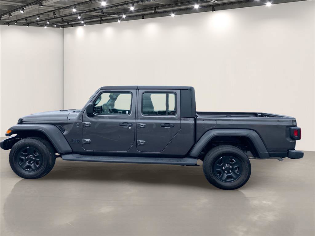 Used 2024 Jeep Gladiator Sport AWD/4WD image 4