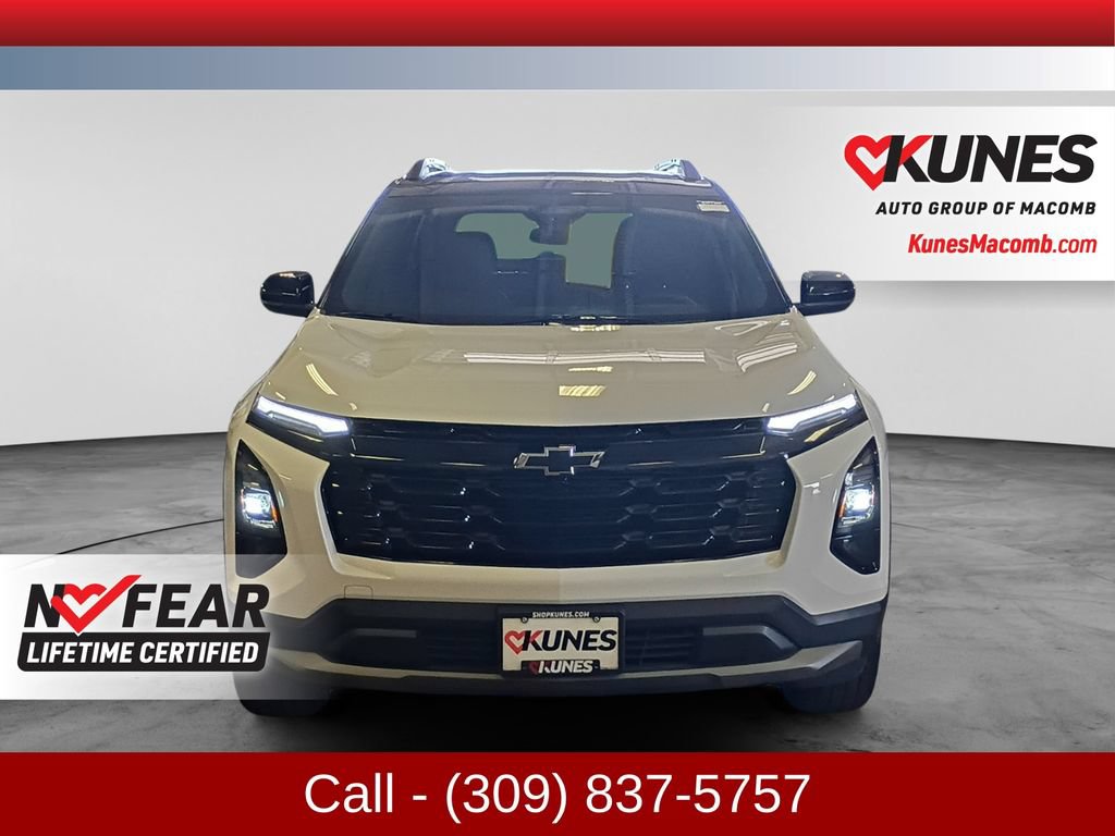 Used 2025 Chevrolet Equinox LT w/ Convenience Package II AWD/4WD image 2