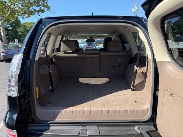 Used 2018 Lexus GX 460 w/ Navigation Package AWD/4WD image 9