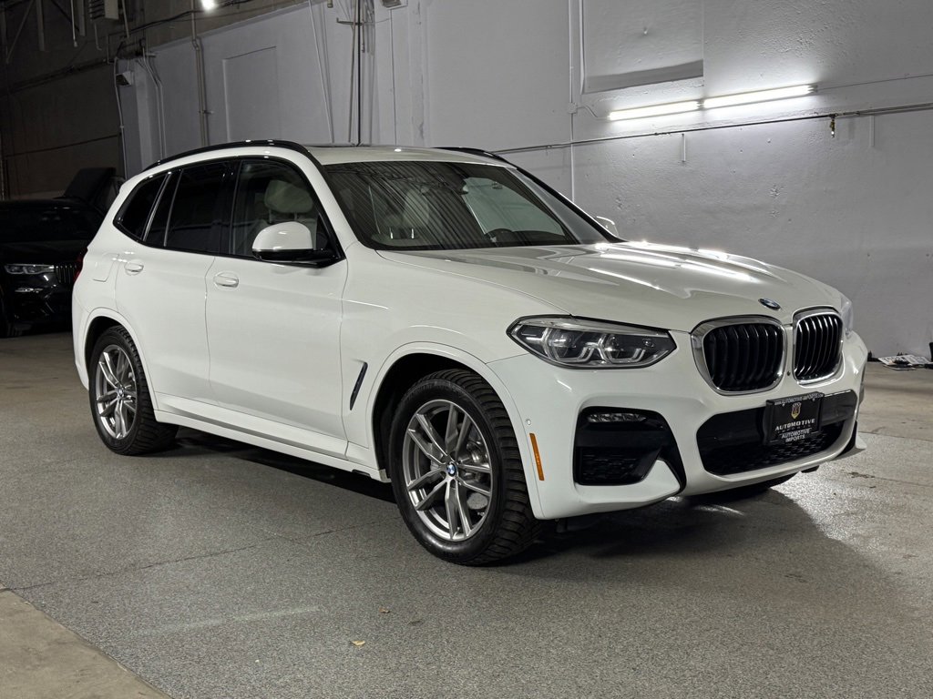 Used 2021 BMW X3 xDrive30e w/ Executive Package image 3