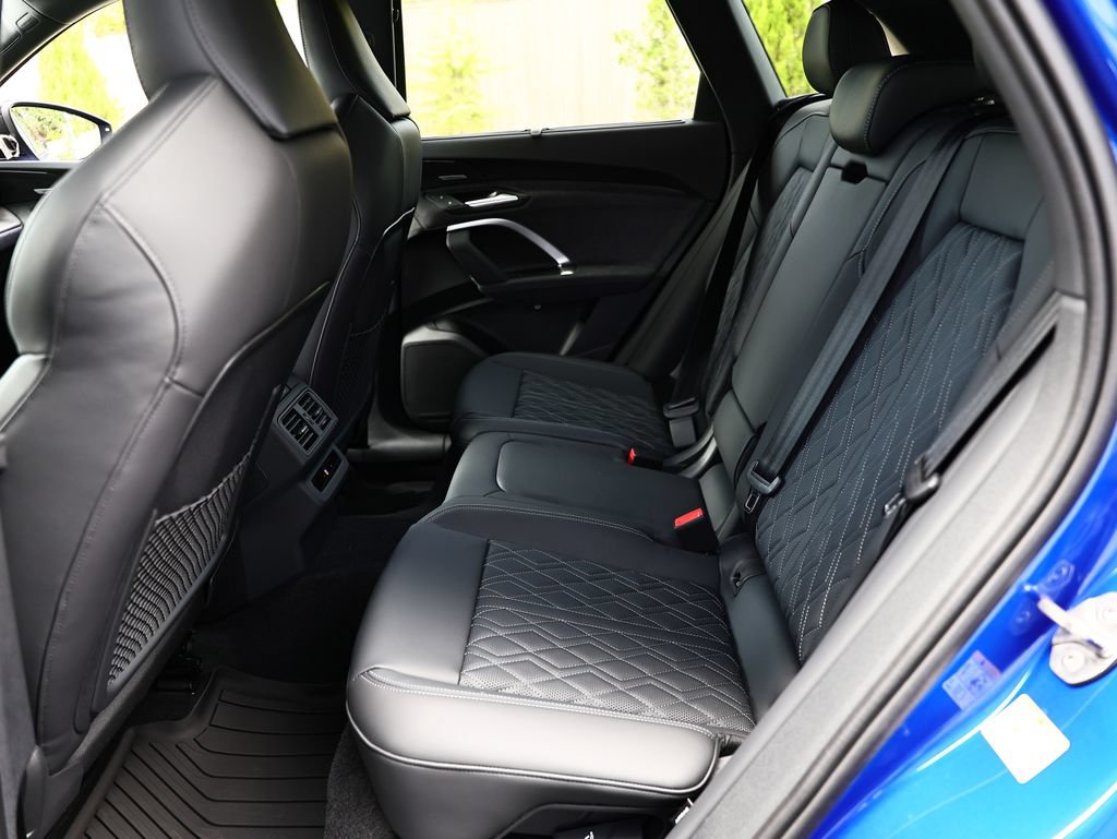 New 2026 Audi SQ5 Premium Plus AWD/4WD image 17