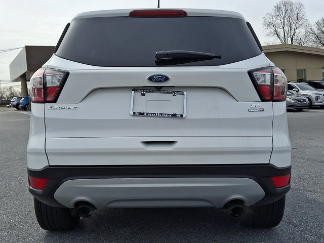 Used 2018 Ford Escape SE w/ SE Sync 3 Package image 5