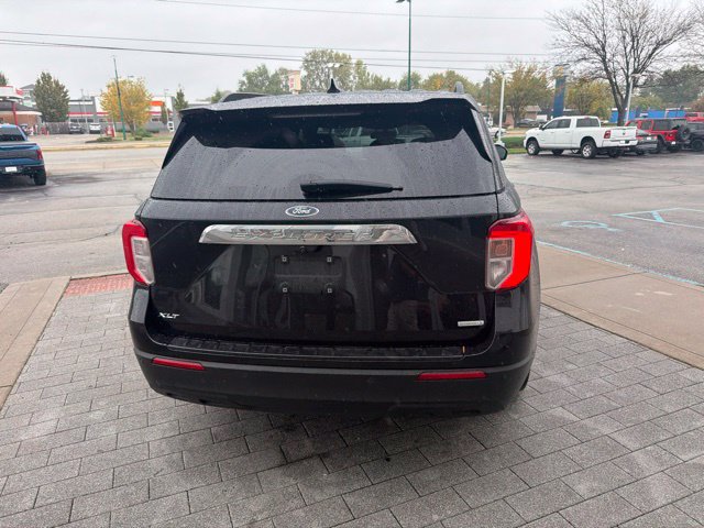 Used 2020 Ford Explorer XLT RWD image 13