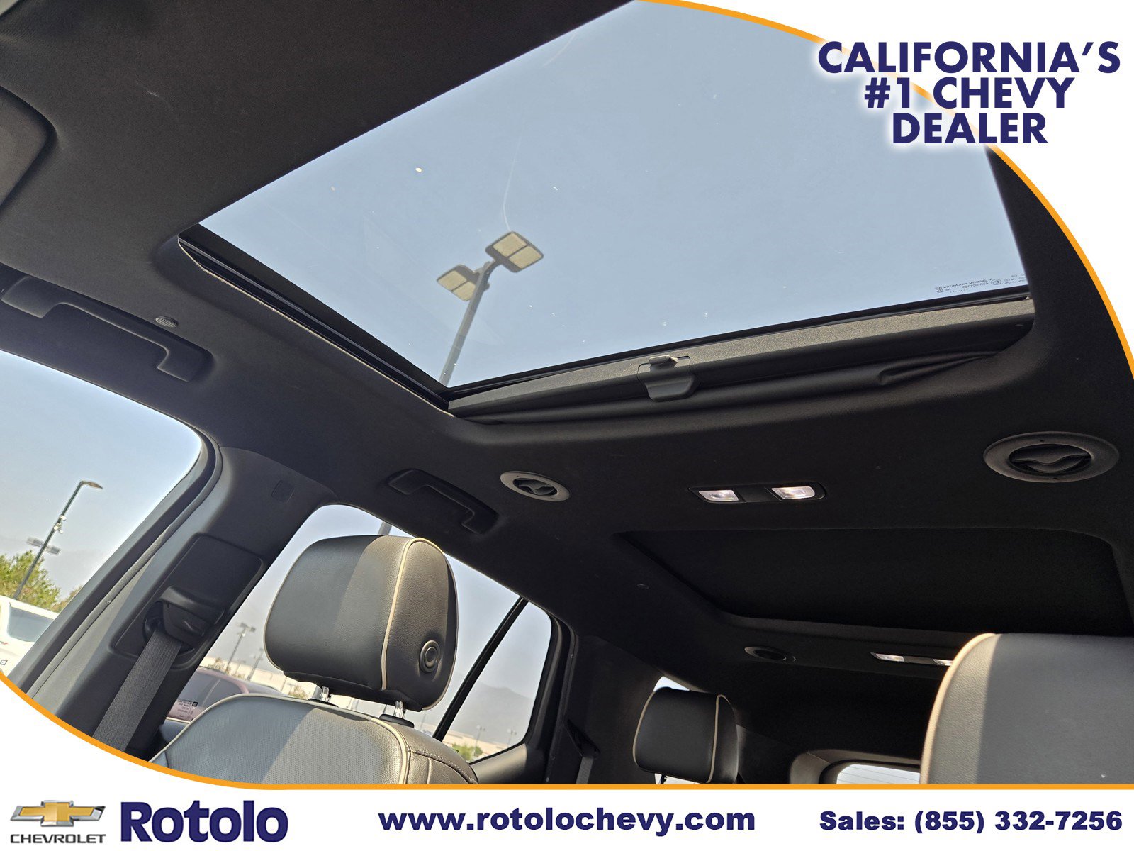Used 2022 Chevrolet Traverse Premier w/ Redline Edition FWD image 28