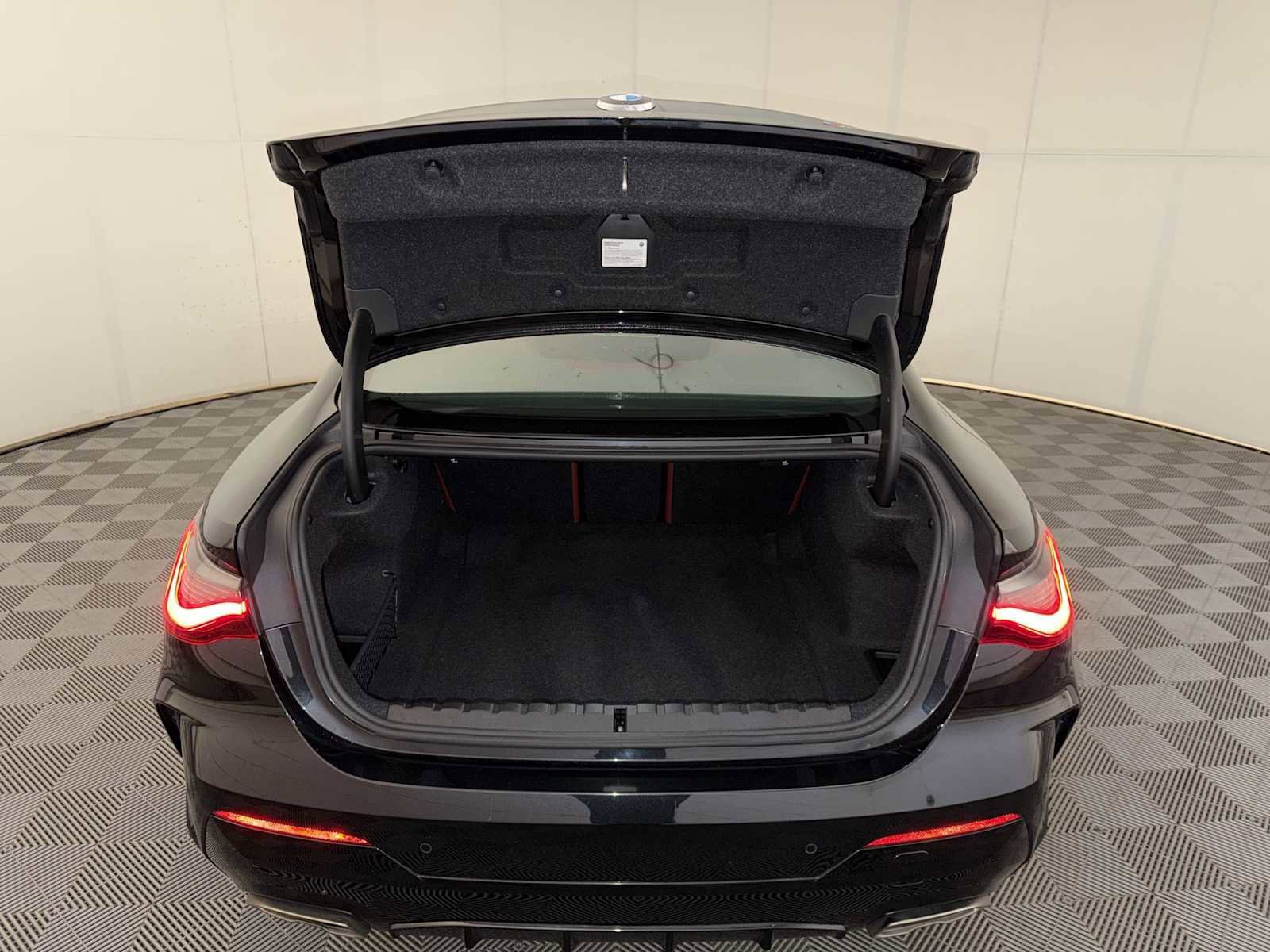 Certified 2024 BMW 440i xDrive M440i xDrive w/ Premium Package image 23