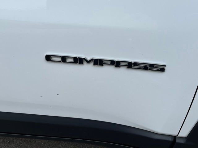 Used 2024 Jeep Compass Limited AWD/4WD image 32