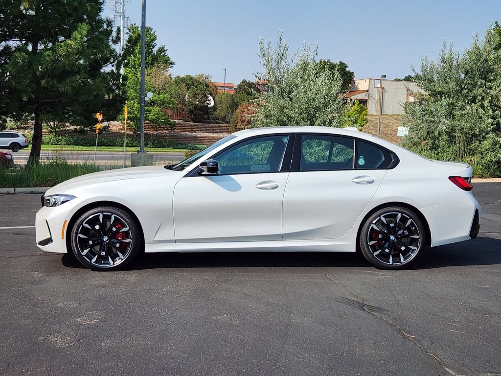 New 2026 BMW 330i xDrive Sedan w/ M Sport Package AWD/4WD image 2