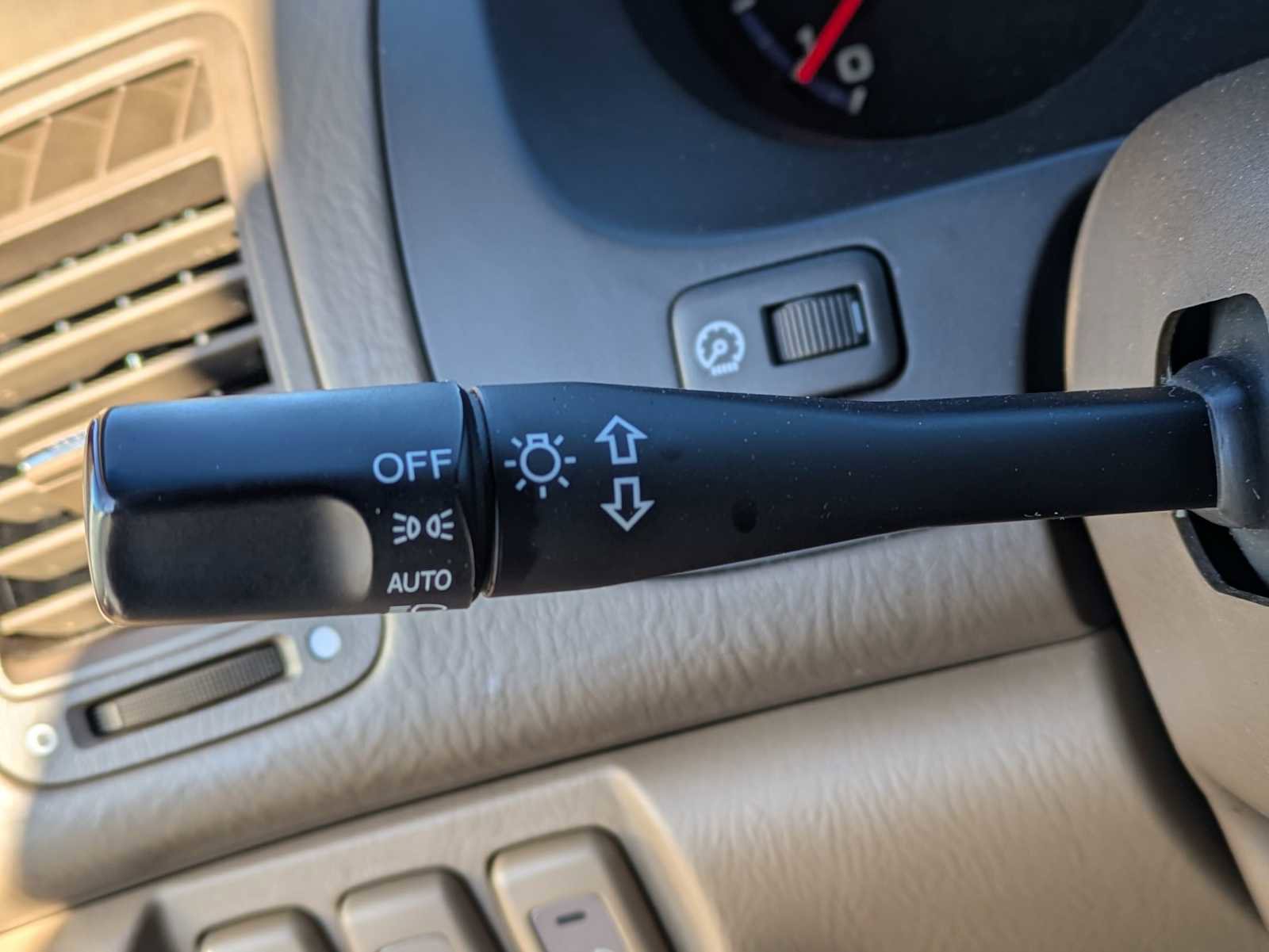 Used 2004 Acura MDX Touring image 26