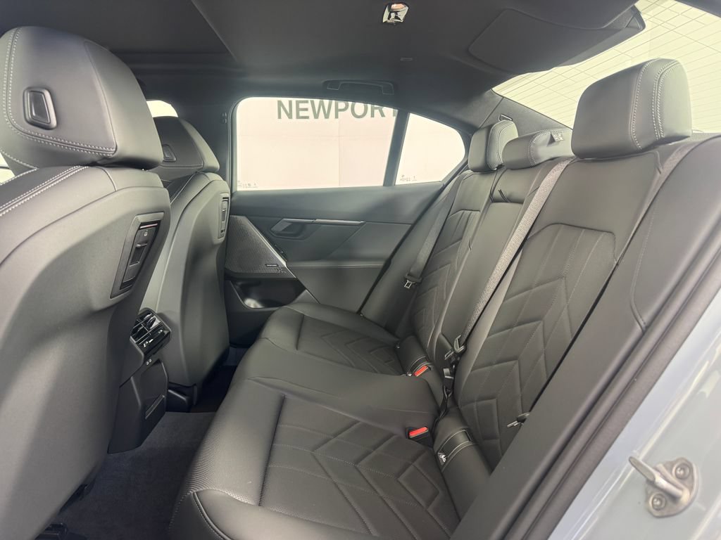 New 2027 BMW 530i xDrive w/ M Sport Package AWD/4WD image 13
