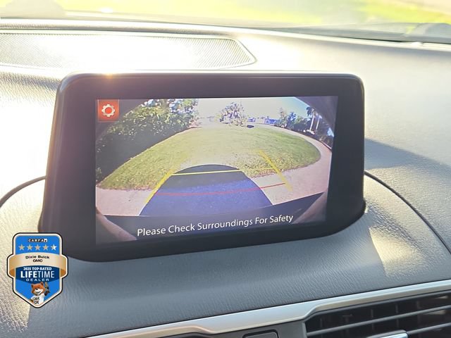 Used 2017 MAZDA MAZDA3 Sport FWD image 27