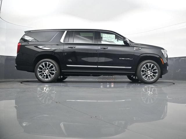 New 2026 GMC Yukon XL Denali w/ Denali Reserve Package AWD/4WD image 25