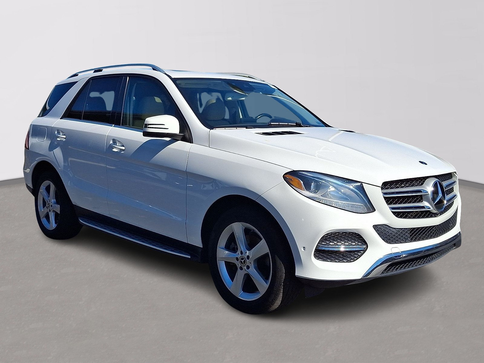 Certified 2018 Mercedes-Benz GLE 350 4MATIC image 3