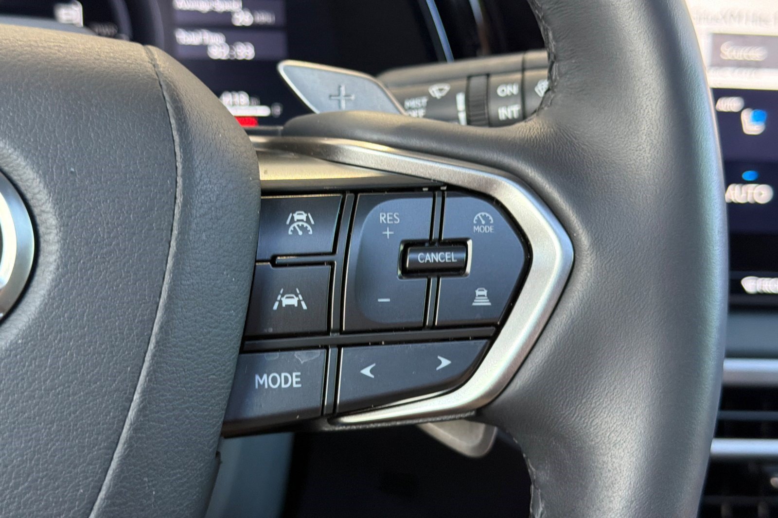 Certified 2025 Lexus RX 350h w/ Convenience Package AWD/4WD image 31