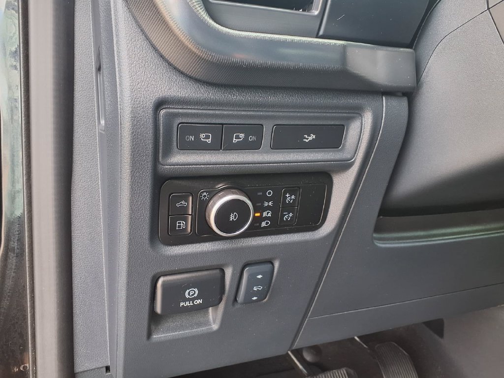 Used 2024 Ford F150 Lariat w/ Equipment Group 502A High AWD/4WD image 27