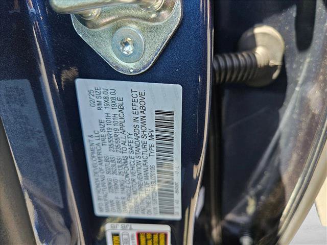 Used 2025 Acura RDX SH-AWD image 24