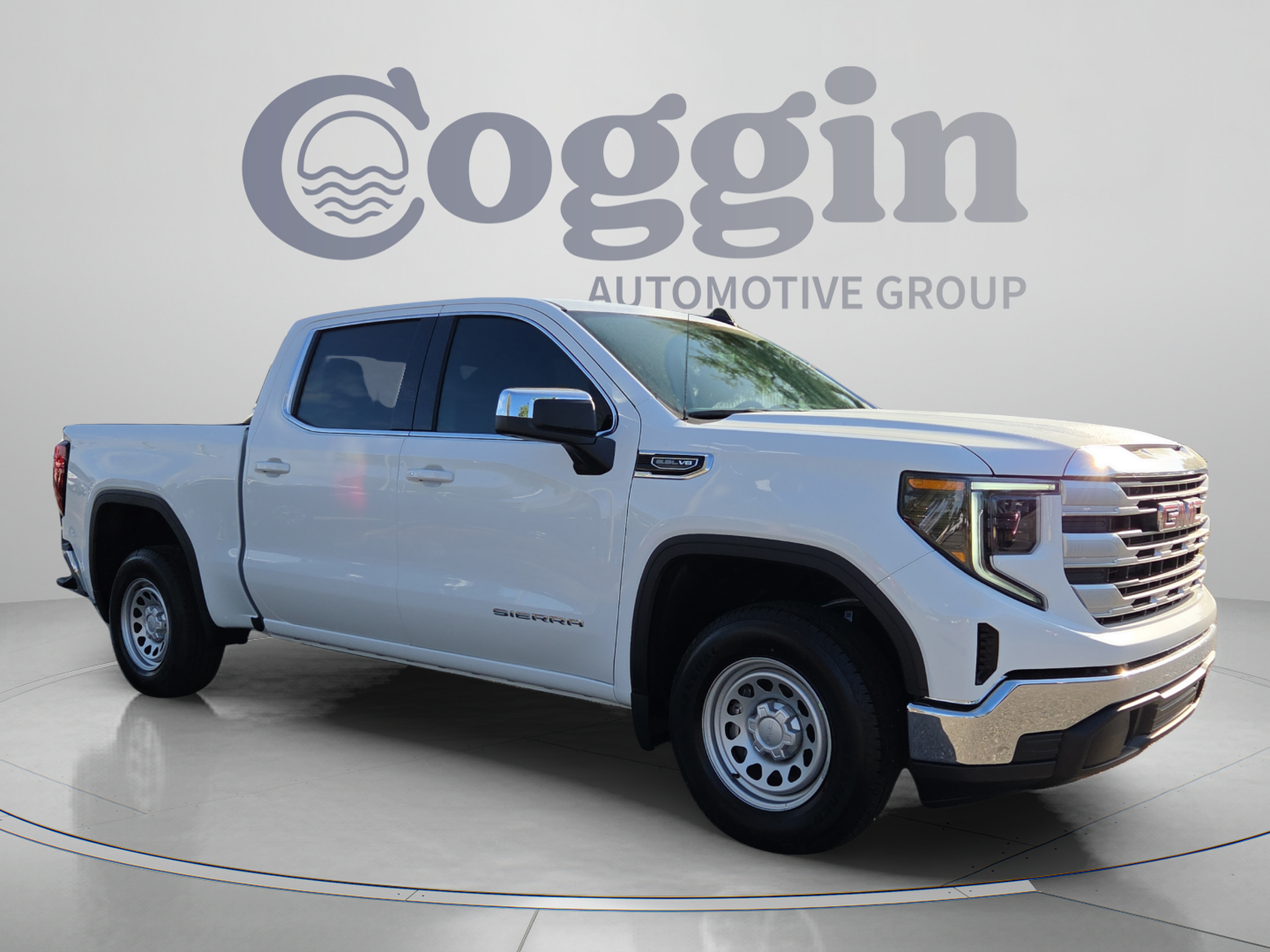 New 2026 GMC Sierra 1500 SLE w/ Preferred Package RWD image 7