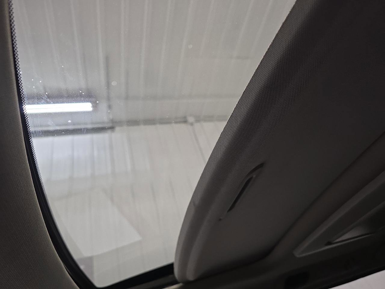 Used 2014 Honda Odyssey Touring image 52