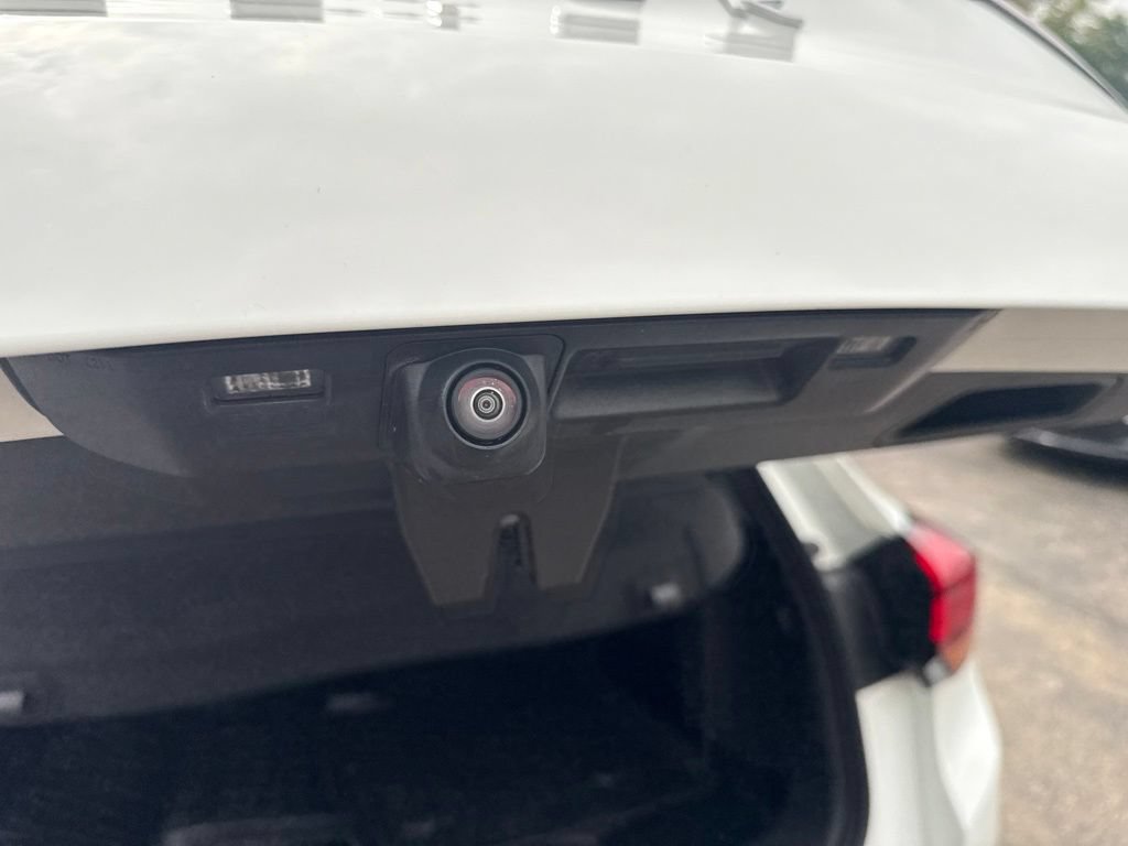 Used 2024 Buick Encore GX Preferred w/ Advanced Technology Package FWD image 16