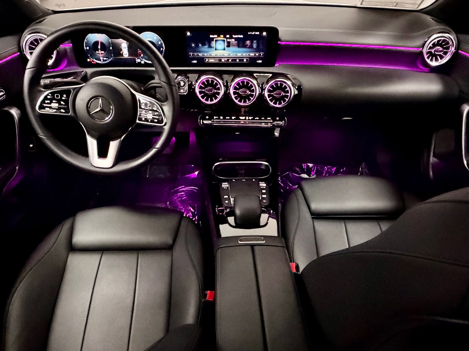 Used 2023 Mercedes-Benz CLA 250 image 38