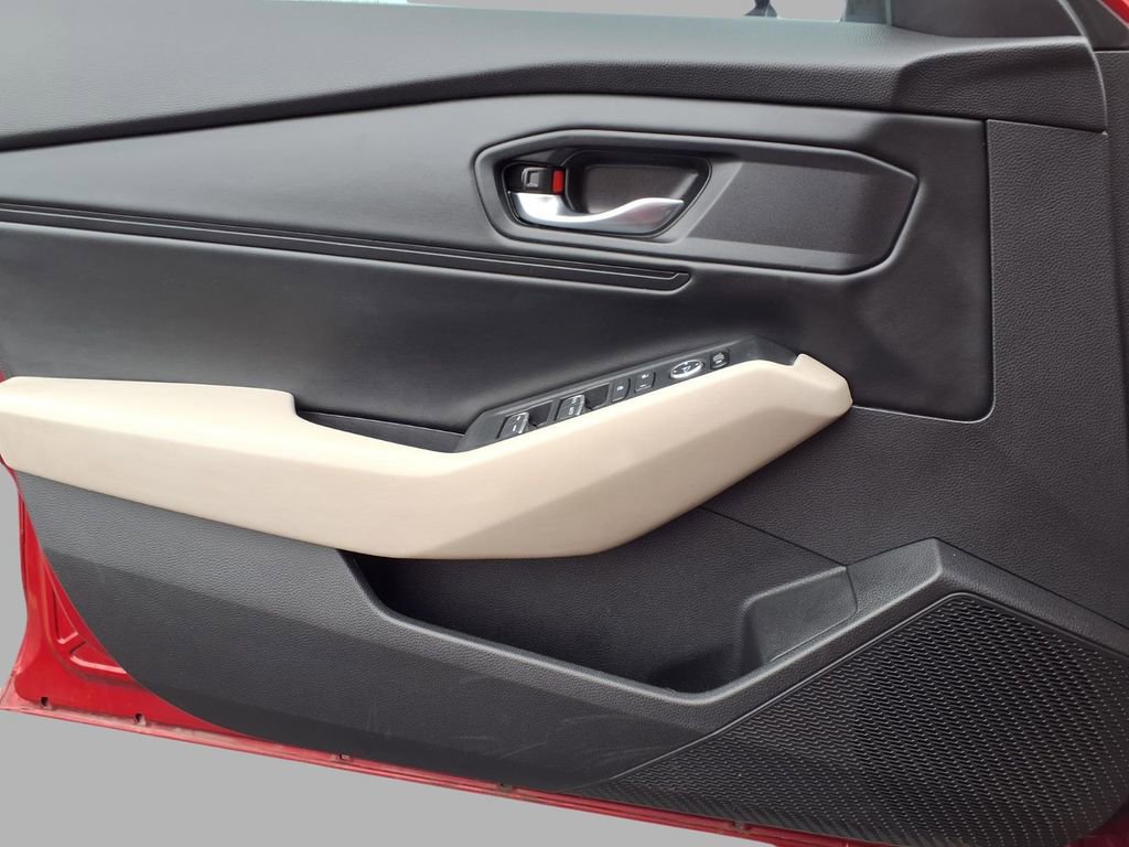 Used 2024 Honda Accord EX image 17