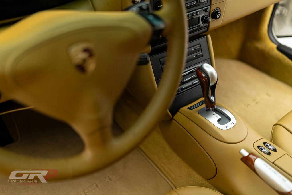 Used 2001 Porsche 911 Turbo image 30