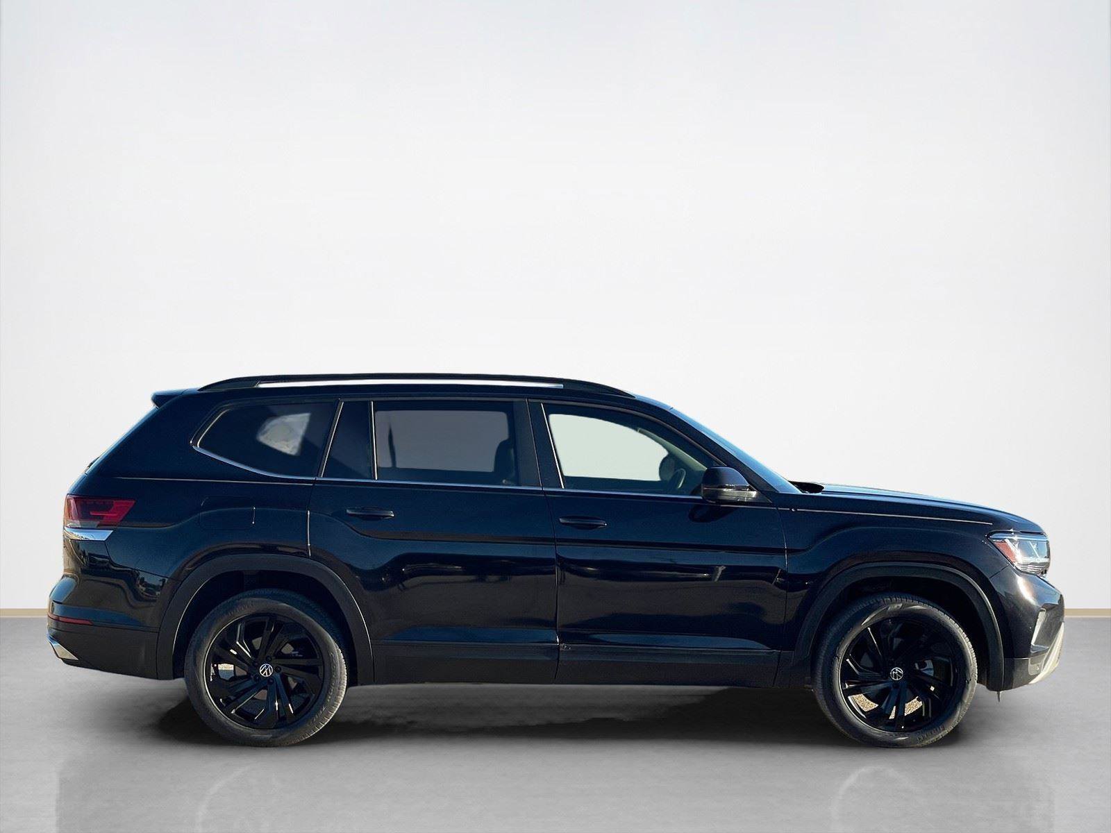 Used 2022 Volkswagen Atlas SE image 8