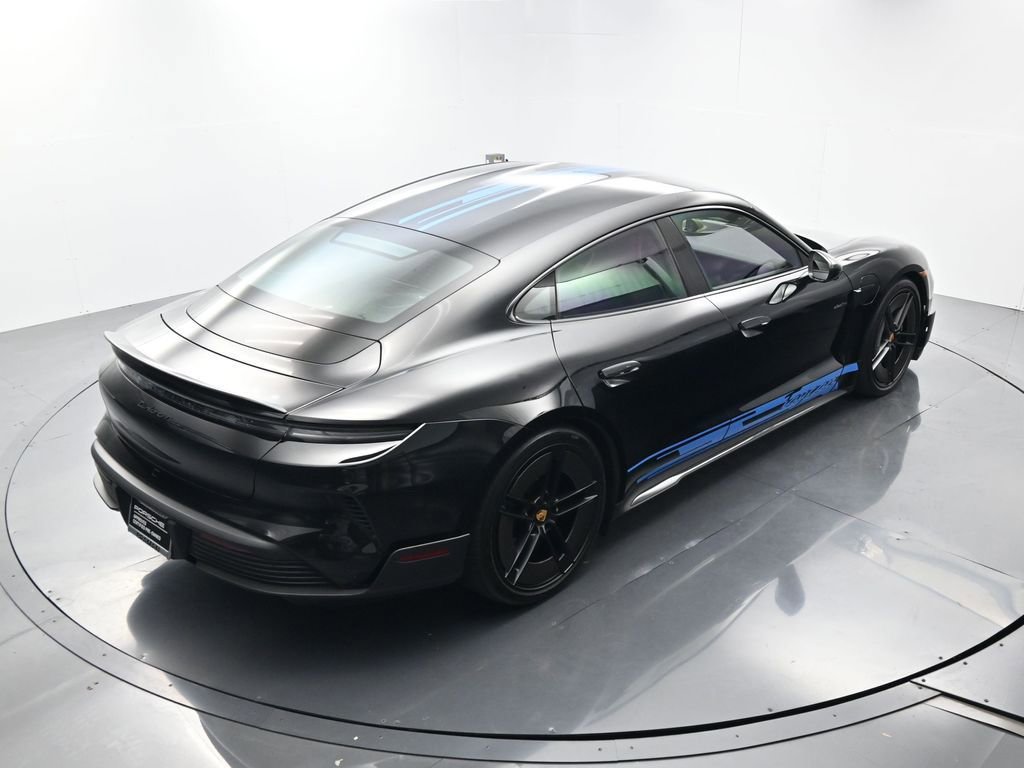Certified 2025 Porsche Taycan Turbo GT image 44