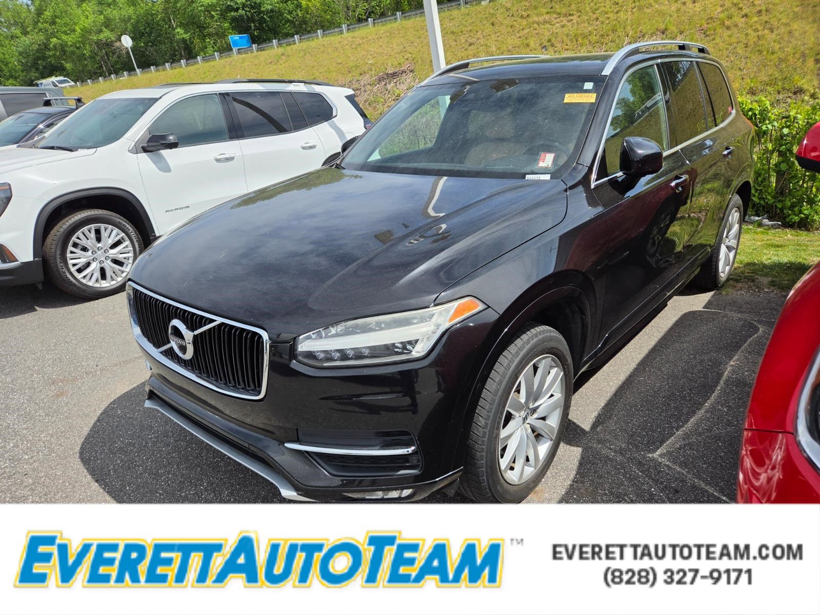 Used 2017 Volvo XC90 T6 Momentum w/ Vision Package