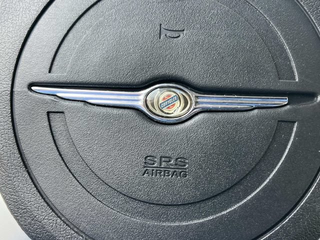 Used 2008 Chrysler 300 Touring w/ Comfort/Convenience Group RWD image 30