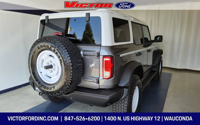 Used 2025 Ford Bronco Heritage Edition AWD/4WD image 3