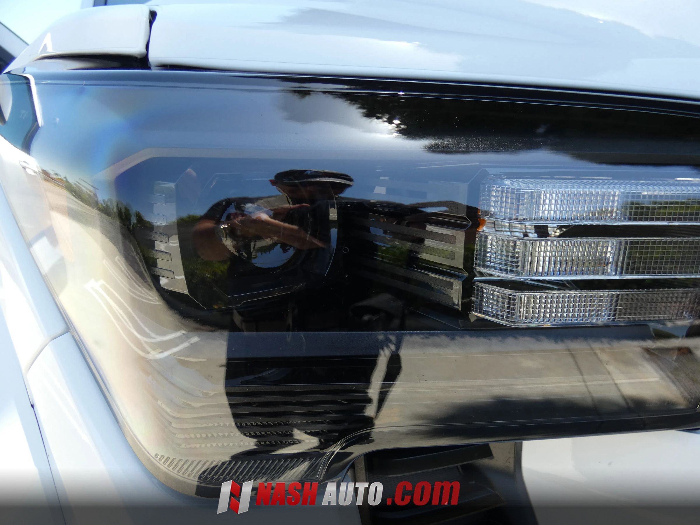 Used 2025 Toyota Tacoma TRD Sport AWD/4WD image 71